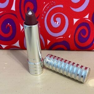 Clinique Dramatically Different Lipstick in A Different Grape #50
